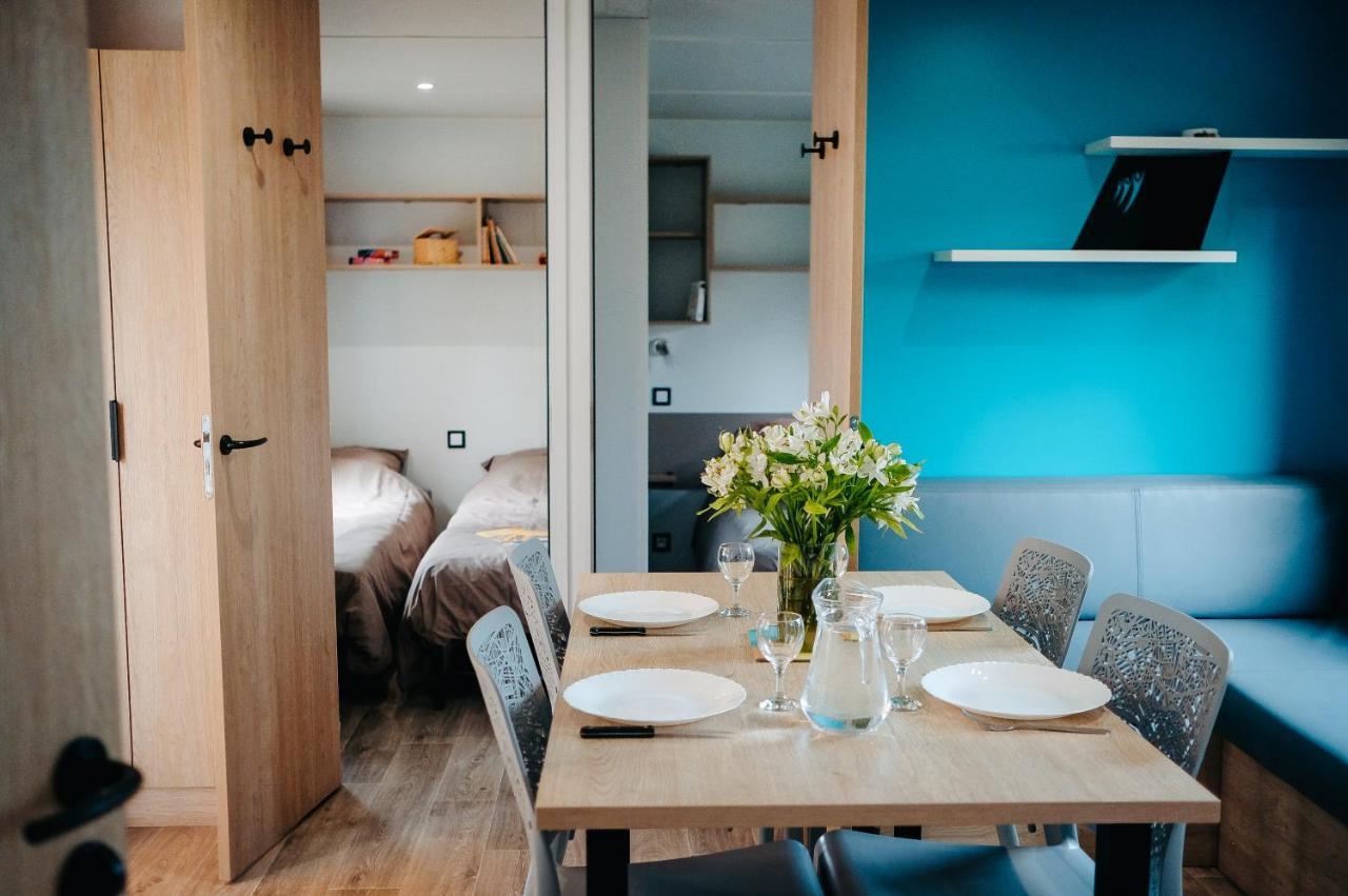 Mobil Home Xxl 4 Chambres - Camping Du Vieux Moulin Vensac エクステリア 写真